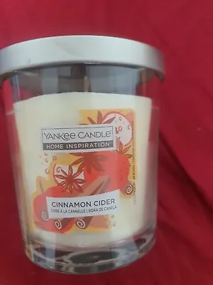 BRAND NEW YANKEE CANDLE IN A GLASS. CINNAMON CIDER IDEAL GIFT. 200g. • £5