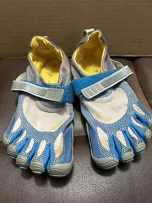 Vibram FIVE FINGERS Blue / Gray Biklia Barefoot Running Shoes 39 • $35.99