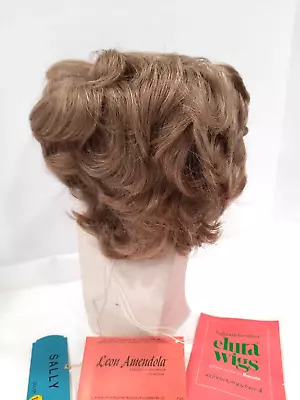 Vintage Nulook Elura Monsanto Women Wig Color 6 - Can Be Styled Tags NOS • $17.90