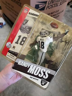 McFarlane Randy Moss Oakland Raiders #18 NFL Series 11 Action Figure 2005 • $19.99