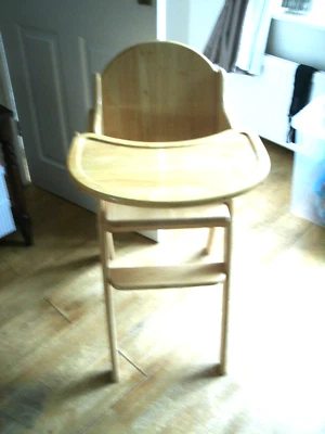 £29.99 • Buy Wood Highchair  Fold  And Store Ideal For Home Or Restaurant Sheffield Collect