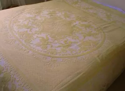 Nwot Vintage Pale Coffee Colour Filet Lace Bedspread Or Table Cloth Cherubs • $40