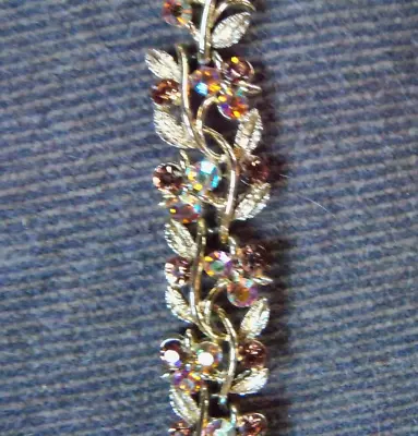 Lisner Jewelry Vintage Gold Tone Pink/Brown Aurora Borealis Rhinestone Bracelet • $19.99