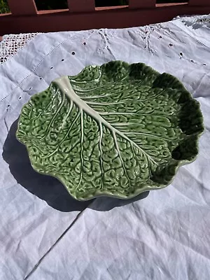 Round Cabbage Leaf Plate • £3