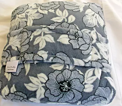 Vera Bradley MOON SHADOW MEADOW 60 By 45 Travel Fleece Pillow/blanket NWT • $36.08