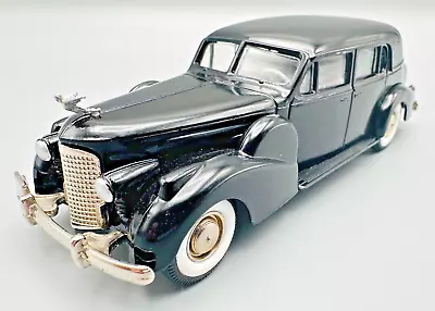 Rextoys 1:43 - 1938-40 Cadillac V16 Sedan - Black • $9.50