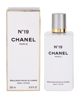 $89.99 • Buy CHANEL No 19 For Women Body Lotion 6.8 Oz / 200ml IN SEALED BOX