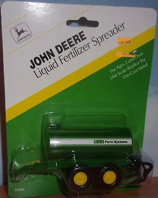 1/64 Ertl John Deere Liqid Fertilizer Spreader • $10