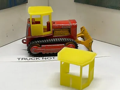 VINTAGE MATCHBOX LESNEY KING SIZE CASE TRACTOR No 17 (CAB ONLY) • $8