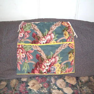 VINTAGE HAND MADE DRAWSTRING TAPESTRY BAG FLOWER PATTERN 21  X 20  • $9.95