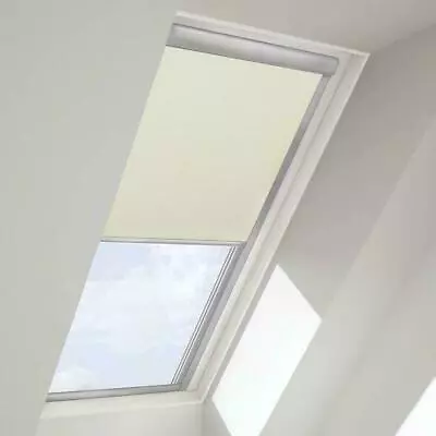 Genuine 1x VELUX DKL Manual Blackout Roller Blind (Brushed Aluminium Trim) • £50