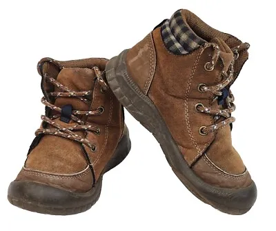 Osh Kosh B'gosh SIZE 11  BenitoB Toddler Boy Ankle Lace Up Brown Boots  • $16.99