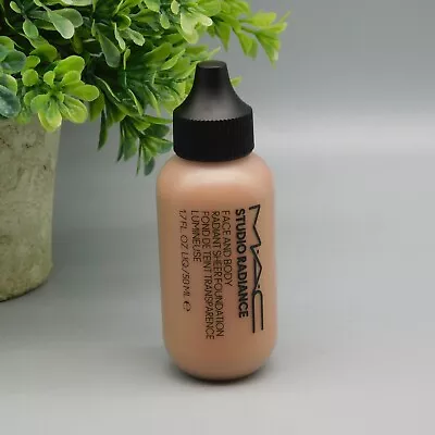 Mac Studio Romance Face And Body Radiance Sheer Foundation 1.7 Oz COLOR RUBBED • $12.78