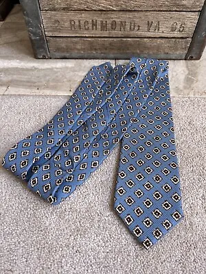 E. G. CAPPELLI Men's Tie 100% Silk - Mid Blue W/medallions 3 1/4  66  XL • $89.99