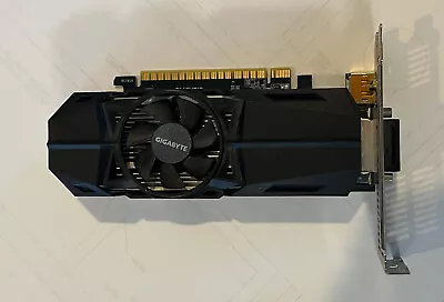 Gigabyte GV-N1050OC-3GL GTX 1050 OC 3GB DDR5 Low Profile PCIe Video Card 8K@60Hz • $36