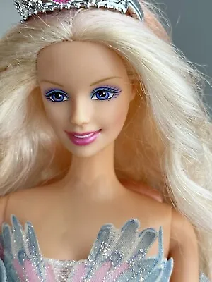 Barbie Swan Lake Odette Doll With Light Up Wings 2003 Mattel Long Platinum Hair • $66.11