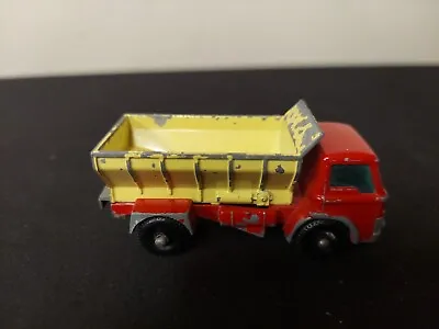 (B) Vintage Matchbox Lesney Superfast Diecast Model  No.70 Grit-Spreading Truck  • $3.99