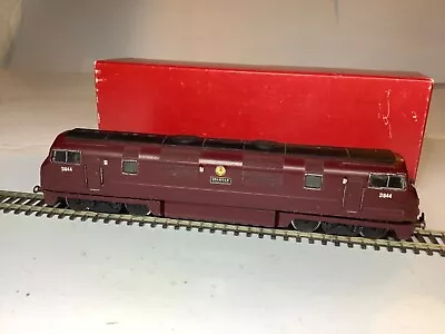 Trix Trains 1122 2 Rail BR Maroon Class 42 Warship Diesel Loco D844 Spartan • £89.99