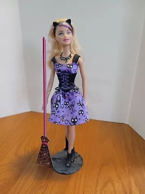 MOONLIGHT HALLOWEEN Barbie Doll 2014 - Purple Witch Dress Special Edition DJJ41 • $14.99