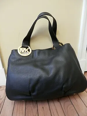 New Michael Kors Leather Handbag  • $139.99