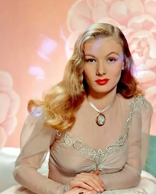 Veronica Lake    8x10 Glossy Photo • $8.99