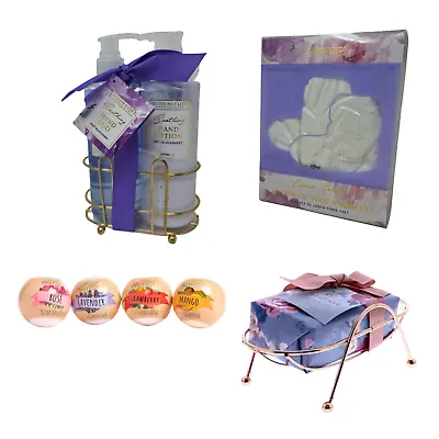 Womans Midnight Bloom & Leaf Bath And Body Pamper Gift Set - Lavender Hand Wash • £12.99