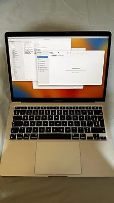 Apple MacBook Air 13in (256GB SSD M1 16GB) Laptop - Silver • £203.48