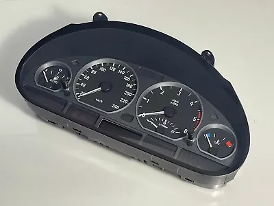 BMW E46 - Gauge Cluster Rings Silver • $32.70