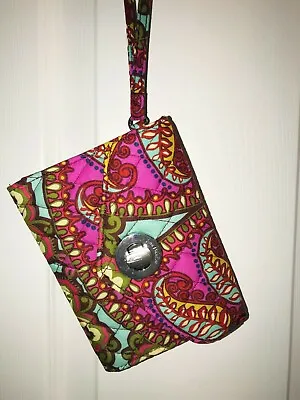 Vera Bradley **RESORT MEDALLION** Your Turn SmartPhone Wristlet NWT • $6.88