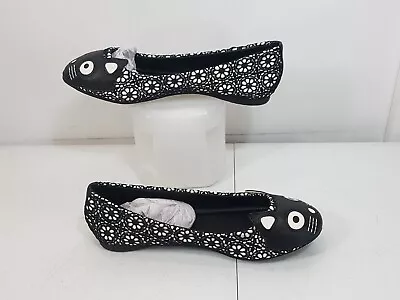 TUK Kitty Flat White/Black Crochet Shoes Size 6 • $50.08