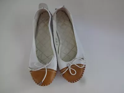 £6.99 • Buy PAVERS  White & Tan Leather Pumps UK4
