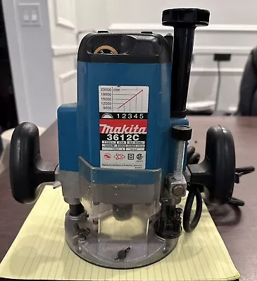 Makita 3612C Plunge Router In Mint Condition • $399