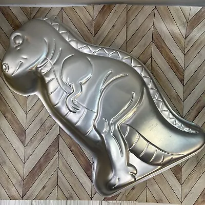 Vintage 1987 WILTON DINOSAUR  Partysaurus T-Rex Cake Pan #2105-1280 Baking Mold • $18.89