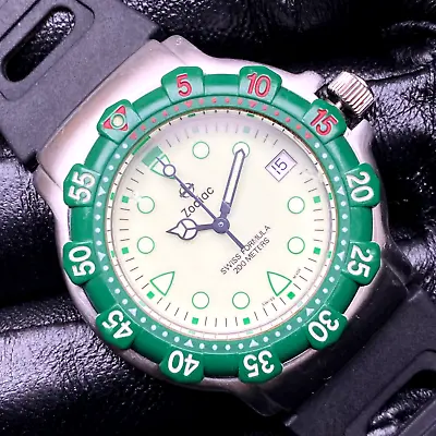 Zodiac Vintage Swiss Formula Full Lume 713.82.62 Quartz Diver 200m Green Retro • £158.36