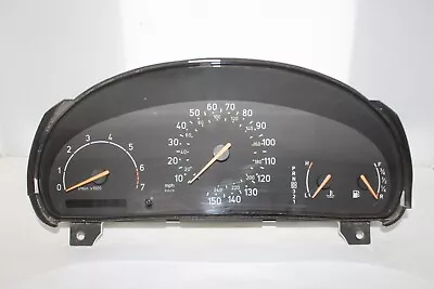 Speedometer Instrument Cluster Dash Panel 00 01 SAAB 9-3 9-5 144060 Miles • $93.75