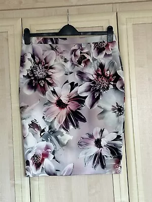 TU Women's Casual Floral Stretch Knee Length Pencil Skirt - Ladies Size UK 14 • £6.99