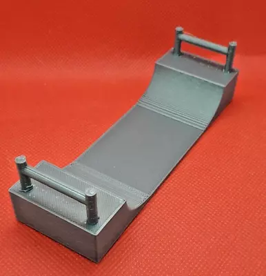 Mini Fingerboard Skate Park Ramp Plastic Kid Toy Skateboard Silver Teck Deck • $6.99