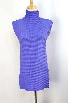 ISSEY MIYAKE Blue Pleats High Neck Sleeveless Top 078 5190 • $95