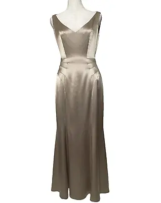 ***GORGEOUS VINTAGE***TAHARI Evening Dress Size S • $159.99