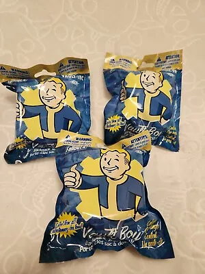 LOT OF 3◇Fallout 4 Vault-Tec VAULT BOY Backpack Hangers◇NEW & SEALED Blind Bags • £9.63