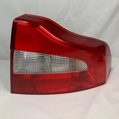 Volvo OEM Right Rear Tail Light Assembly Passenger 313642910 Fits S80 2014-2016 • $174.96