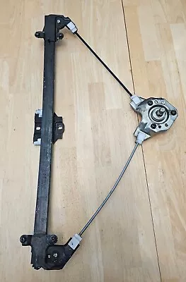 89-98 Geo Tracker Sidekick Drivers Front Door Manual Window Regulator 2 Door Oem • $39.95