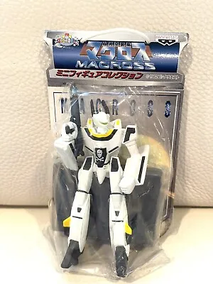 Macross Robotech Veritech Battroid VF-1S Figure Skull Leader Valkyrie Banpresto • $20