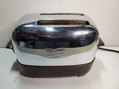 Vintage GE General Electric Electric Toaster Model 139T81 - Clean & Working • $35