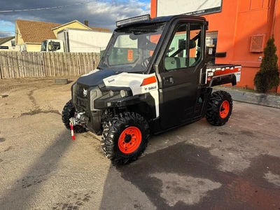 $15999 • Buy Bobcat 3600 De Luxe, Cab, Hvac, Hot/cold Air, Power Hydro Dump, Opt. Snow Plow