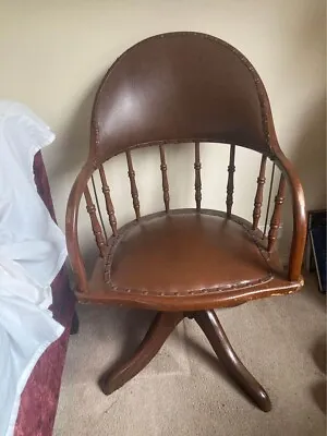 Genuine Vintage Swivel Captains Chair - Good Condition - Pick Up Doreen • $195