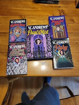 $14.99 • Buy V.C Andrews - Landry Series -  Set Of Books 1-5 Keyhole Covers Or Hardcover 