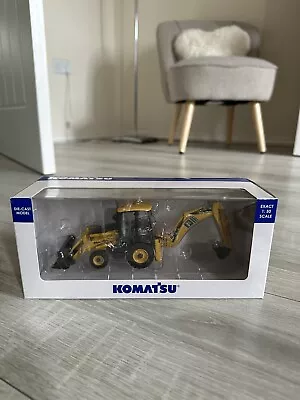 Komatsu Universal Hobbies WB93R-8 Diecast Backhoe Loader 1:50 Scale • £19.99