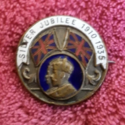 £2.50 • Buy Vintage Enamel Silver Jubilee 1910-1935 King George V Badge