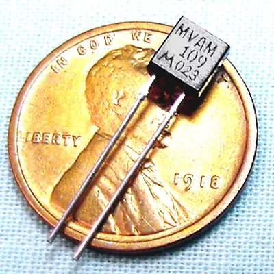 (2) MVAM109  30-460 PF ** GENUINE MOTOROLA ** Vari-Cap / Varactor TUNING Diodes • $21.95